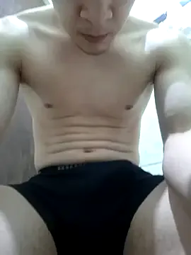 SmallBoy04 — Gozar e beber