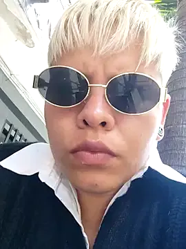 Soffi___ — Show tits