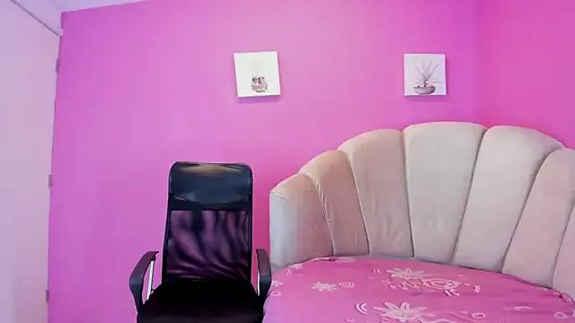 SofiaKiis — Bounce my big boobs