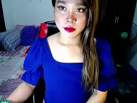 sofiathe1st — CUMSHOW