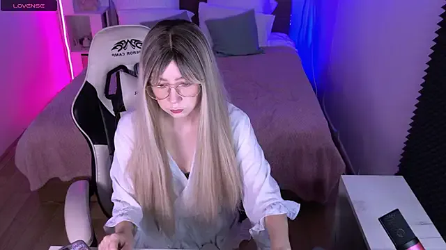 sofiisun — Freechat on StripChat