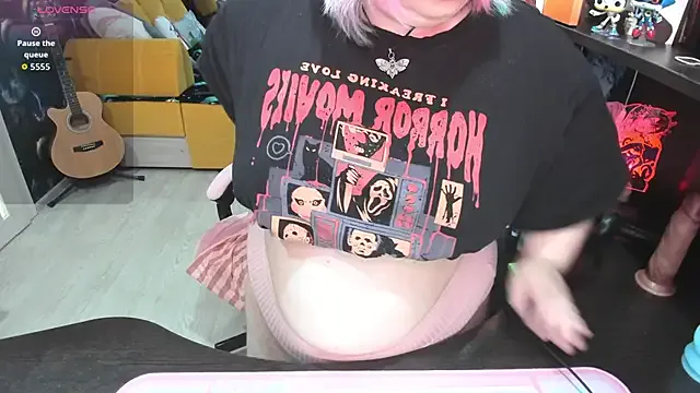 Softie_Sofy — Fuck pussy with big black toy!~ ()