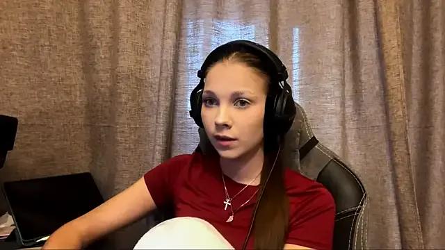 StripChat Softixq is Freechat Softixq — Show my outfit