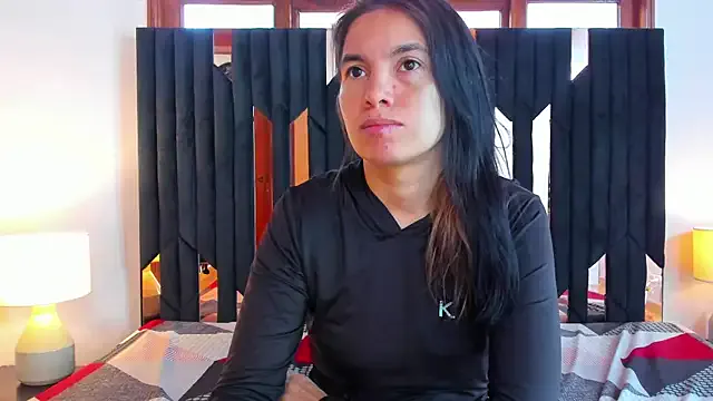 Sofyy_Lover — nipple play