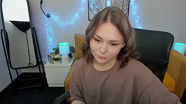 Sophi_gi — flash tits
