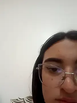 SophiaHilt0n — Off pants