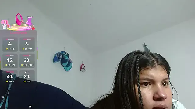 SophiaMeyerst — FLASH BOOBS