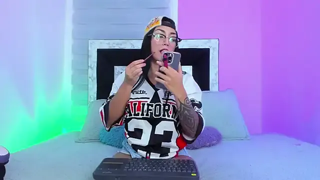 sophie_cute66 — Plug tail in Ass