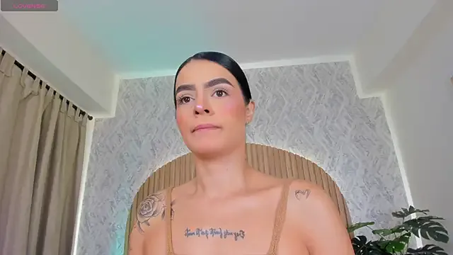 Sophiie_Belle — MASTUBATION+BIG SQUIRT
