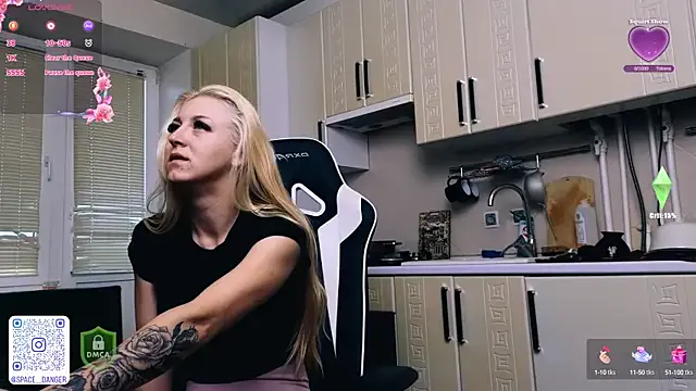 space_danger — take off my leggings