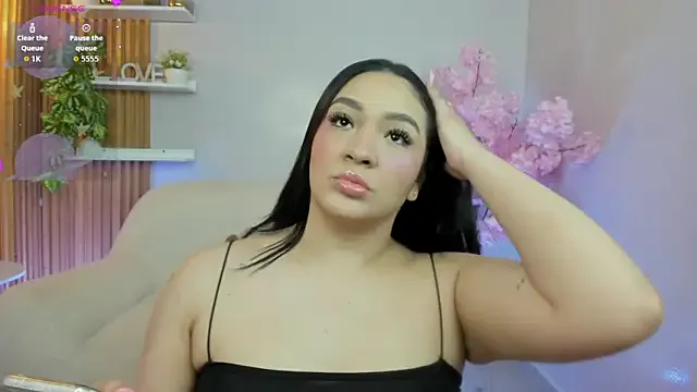 stefany_duque1_ — get naked  and oil in my ass 