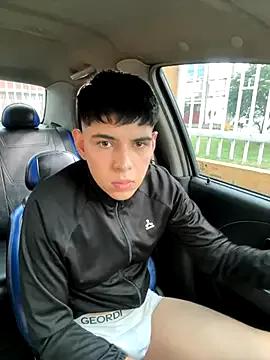 Stick_ledom — I play with my ass 