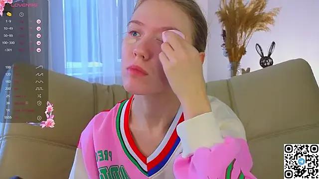 Succubelle — take off my pants