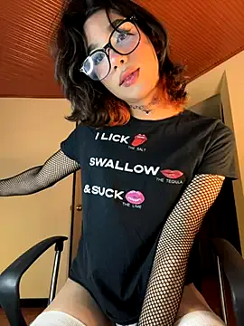 sue___0 — CUM PLEASE