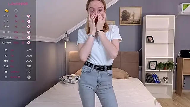 Sue_Holland — Breast massage under the T-shirt