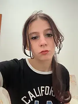 SugarBabyIvy — Ride dildo in ass