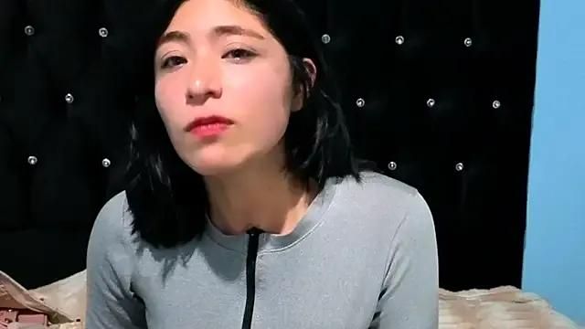 Sullyoonn — oil in my tits