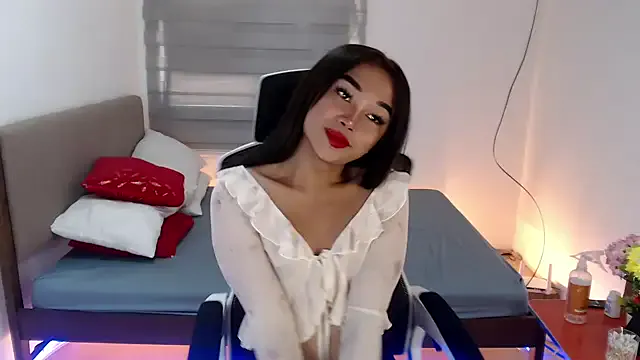 SultryCyraFoxmore — cum