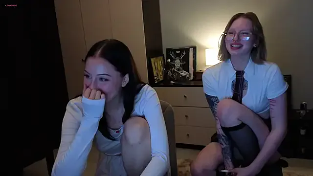 sunny_dew — Make me spank Rachel