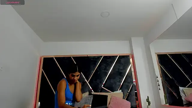 SusanaHenao — Bounce my ass close up