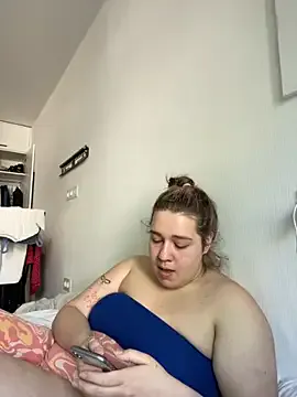 SuzieMurray — take off the top