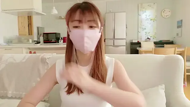 SUZU_1201 — Freechat on StripChat