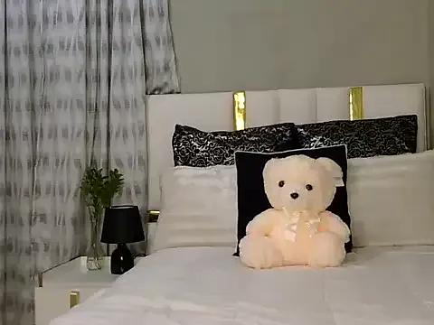 Sweet_Angel002 — shake your ass