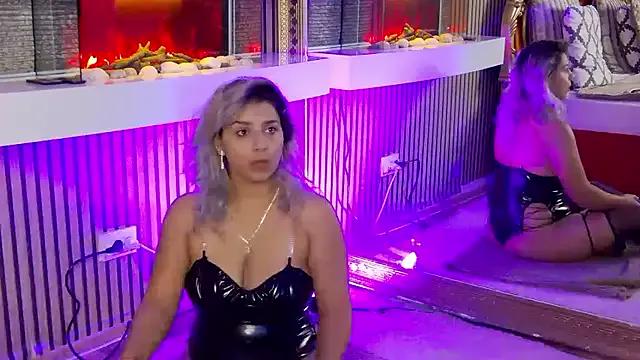 SweetMissXXX — get me wet and warm