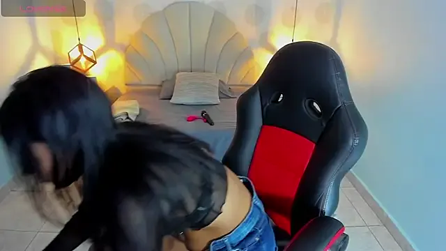 SYLVANA_REY4 — spill oil on my pussy