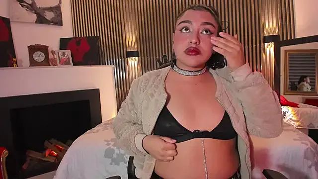 SyraPalmer — Doggy style + close up ass + spanks 