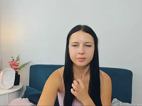 TaliaAdorable — surprise<3