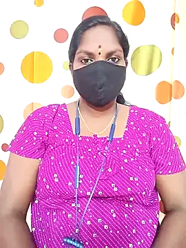 Tamil_Abinaya — Boobs oii