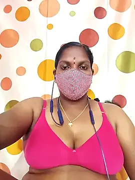 Tamil_Abinaya — Boobs oii