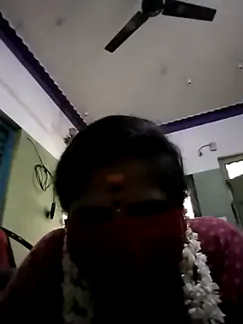 Tamil_KavyaKiss — Freechat on StripChat