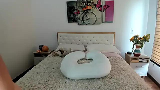 StripChat Tania_xw is Freechat Tania_xw — Freechat on StripChat
