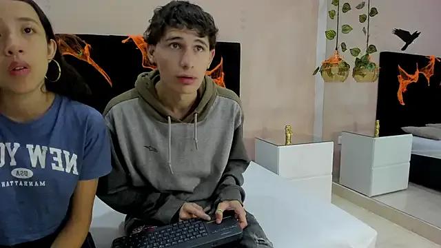 StripChat Taylor_and_exidt is Freechat Taylor_and_exidt — Clothes OFF