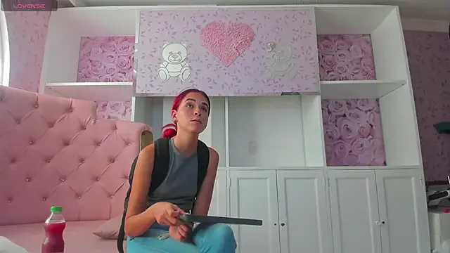Teffy_Cute_ — fingers in ass
