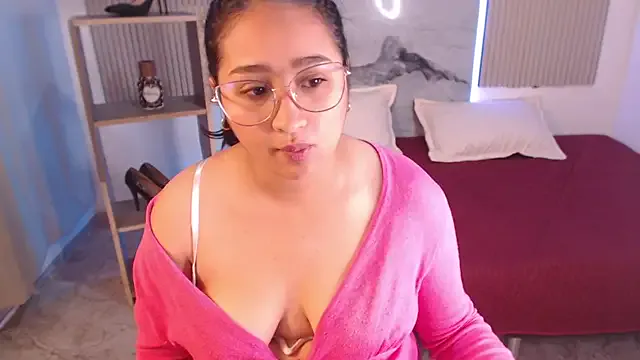 Thais_Miss — Freechat on StripChat