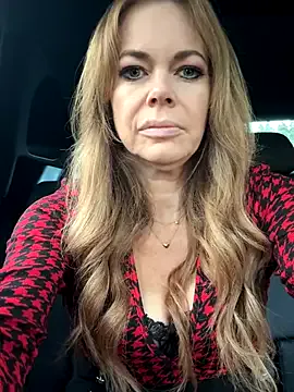 TheAliciaRhodes — Play with pussy