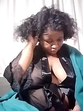 thicknjuicyx — make my pussy wet
