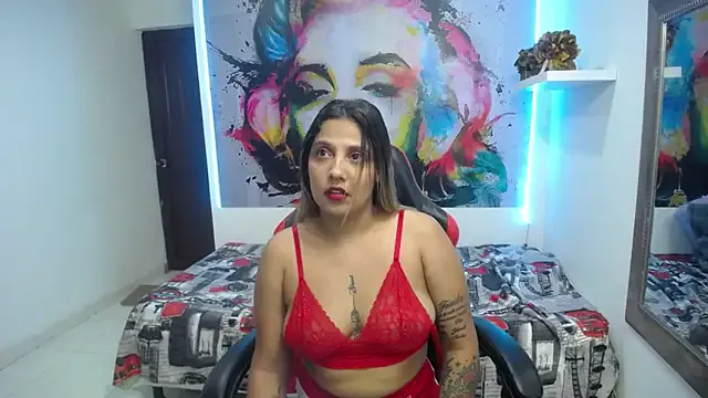 tiana_breeze — spank ass x 5