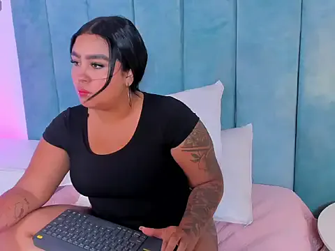 TianaScott — fuckmachine very fast squirt