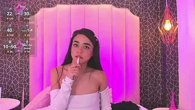 TifannyWolf_ — Massage and squeeze tits 