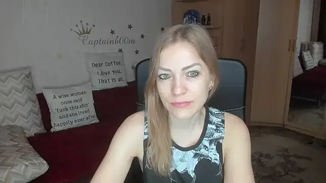 Tiffany_Bates — Freechat on StripChat