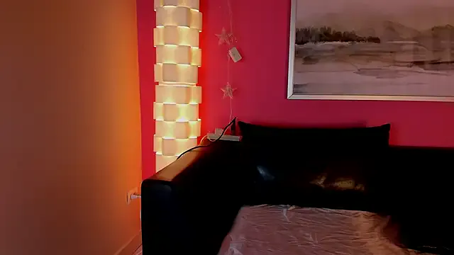 Tiffanysurez_ — make me wet + dripping pussy