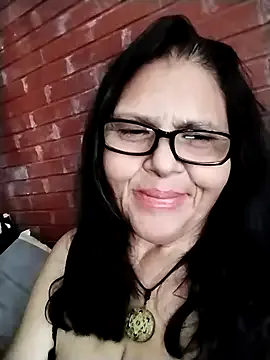 tishaluck29 — Freechat on StripChat