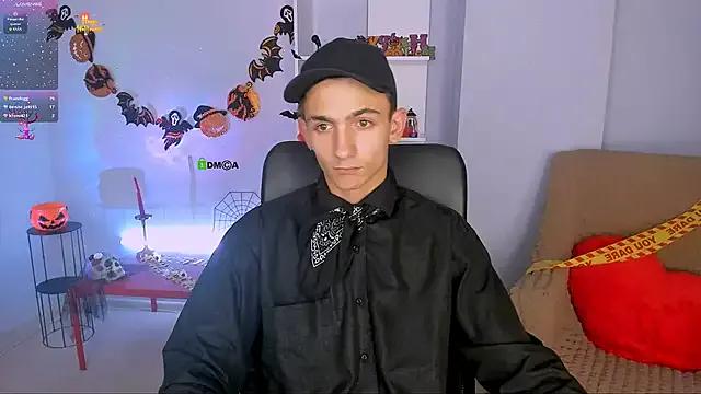 StripChat tobi_yours is Freechat tobi_yours — change clothes