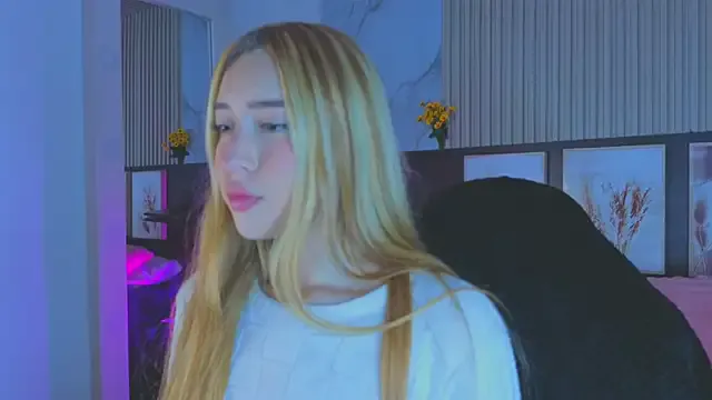 tokyoluu — Clothes off + 3 fingers in ass + doggy