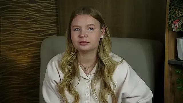 TorieDeeb — Make me happy