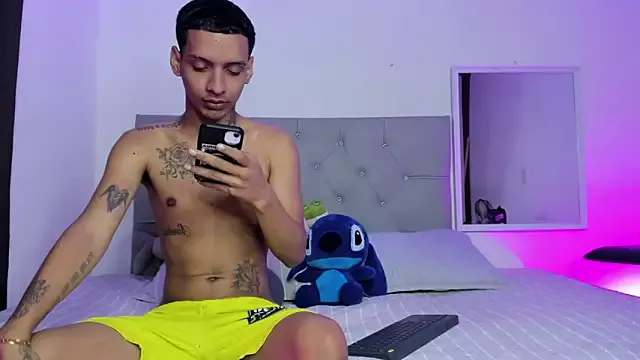 twinkDuohot — DEEP THROAT